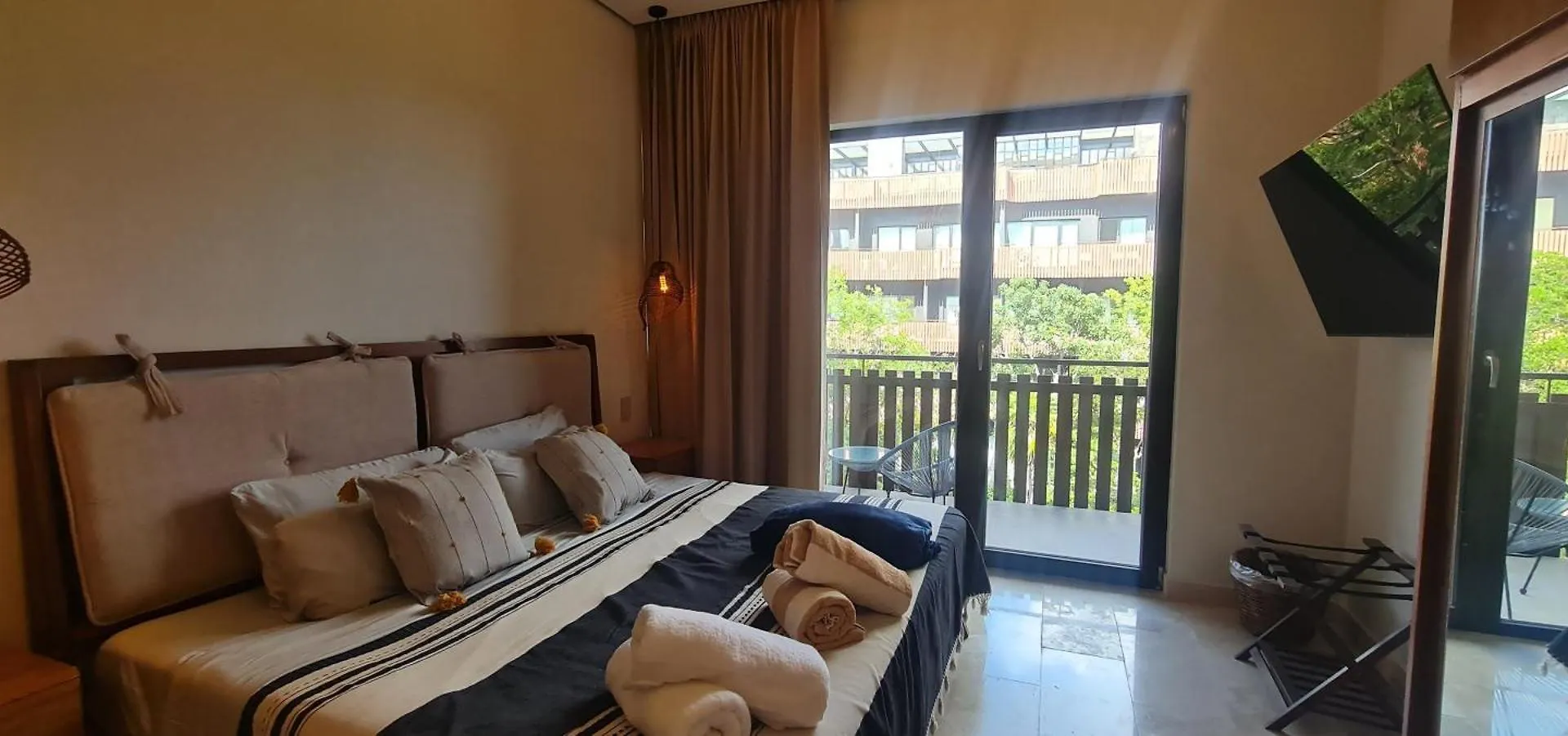 Monkey Lifestyle Apartment Tulum