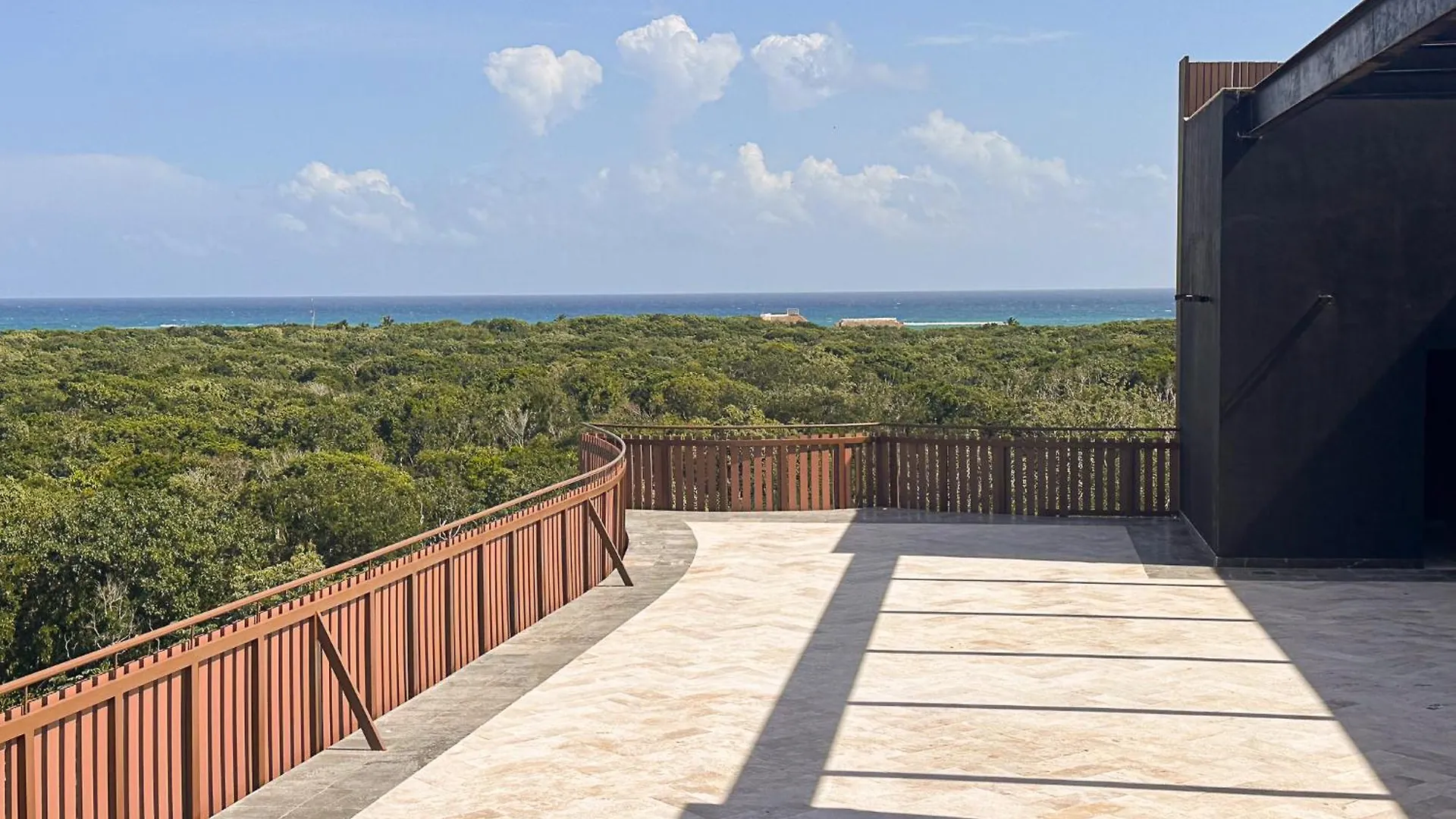 Monkey Lifestyle Apartment Tulum